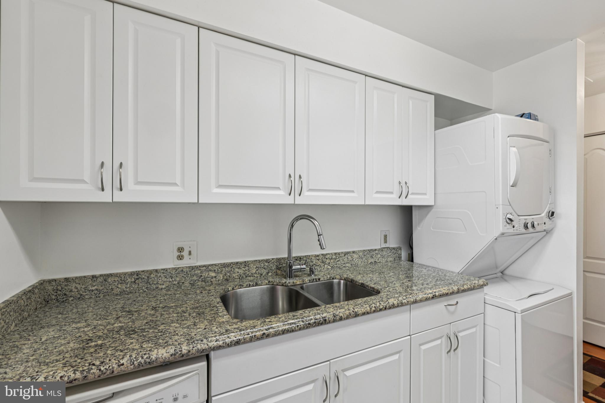 MONTGOMERY RUN - Residential