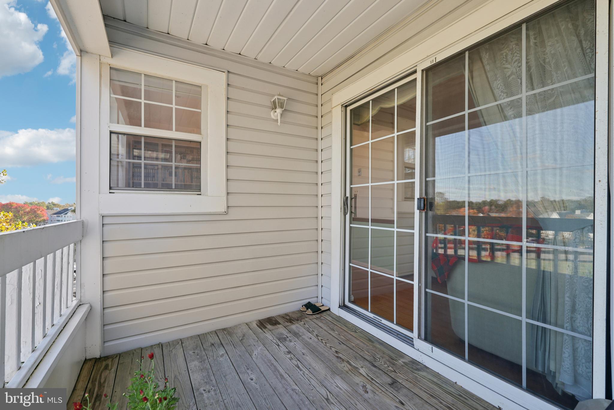 MONTGOMERY RUN - Residential