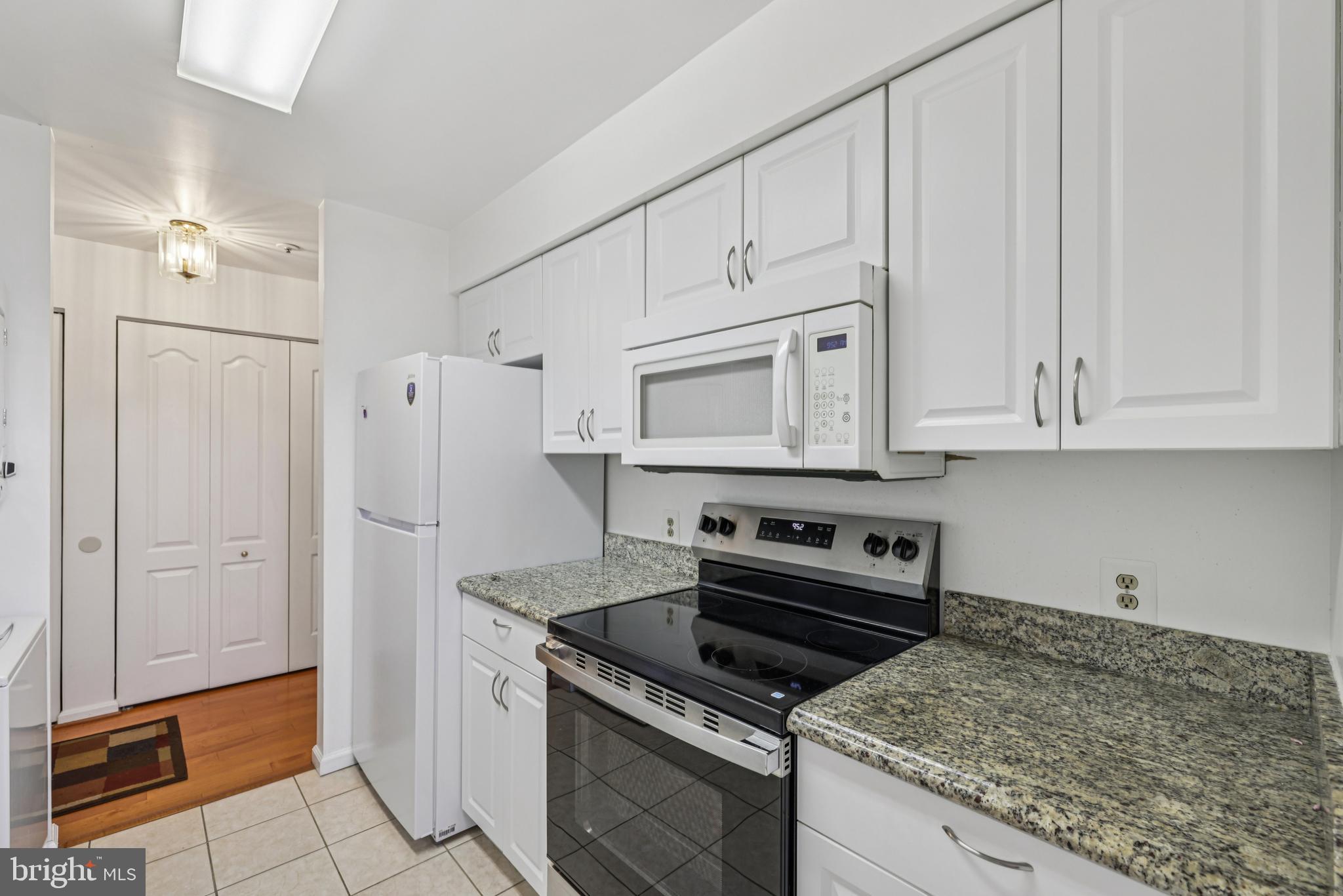 MONTGOMERY RUN - Residential