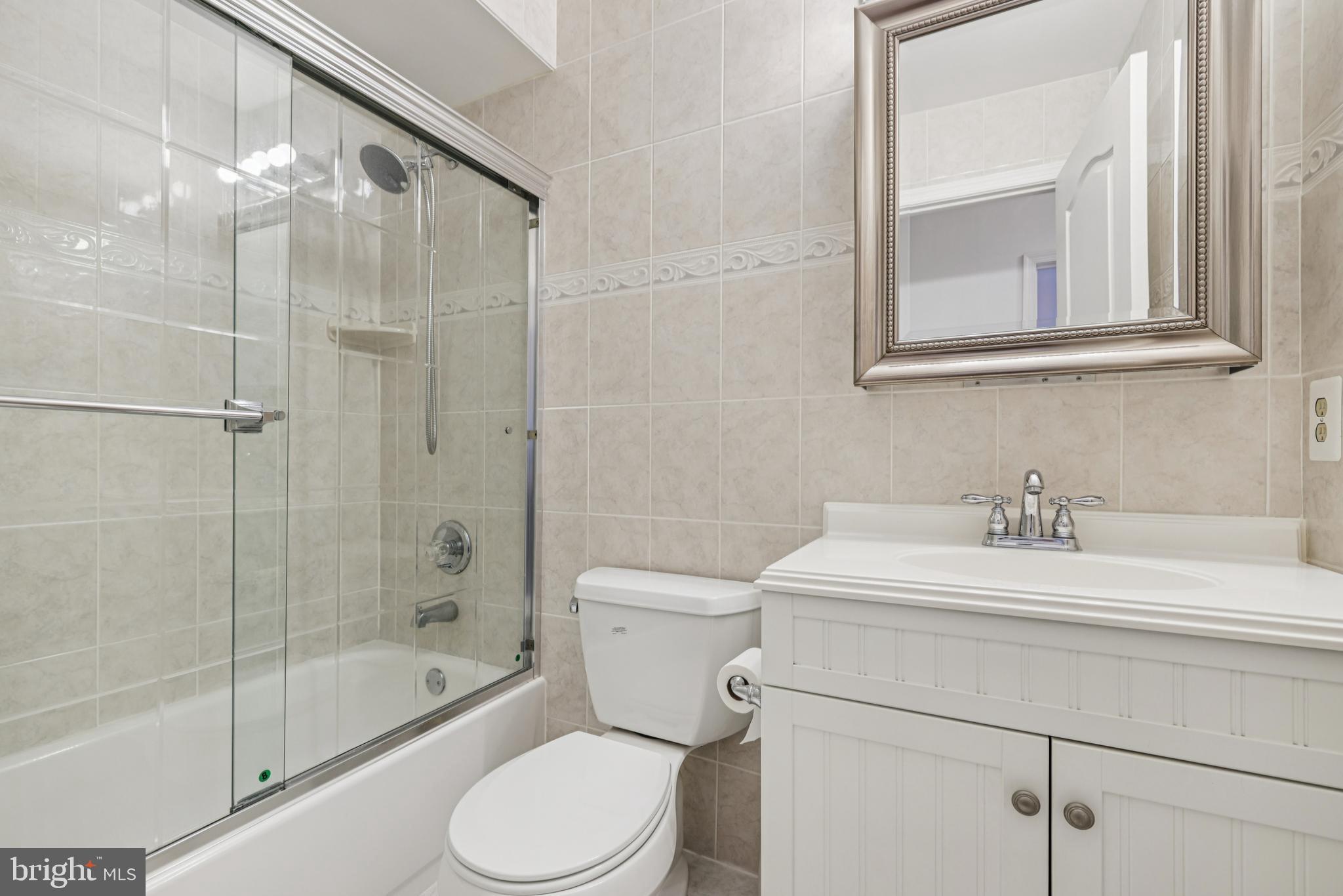 MONTGOMERY RUN - Residential