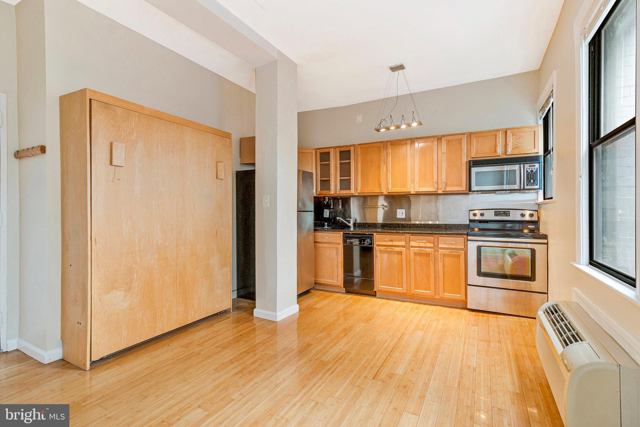 1822 NW 15TH STREET 15TH NW 202