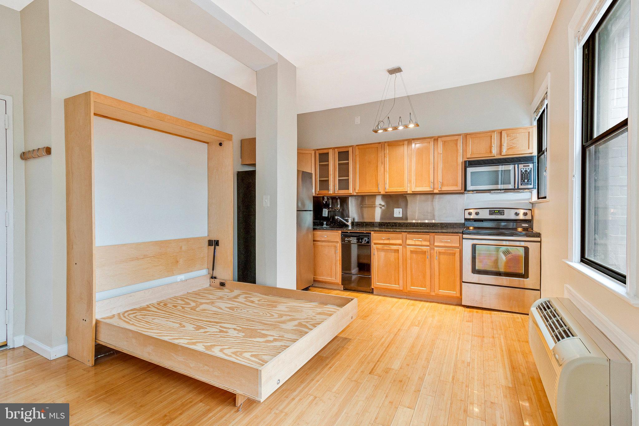 1822 NW 15TH STREET 15TH NW 202