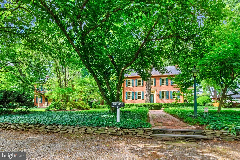 Photo of 1632 OLD RIVER RD, MARIETTA, PA 17547 (MLS # PALA2029036)