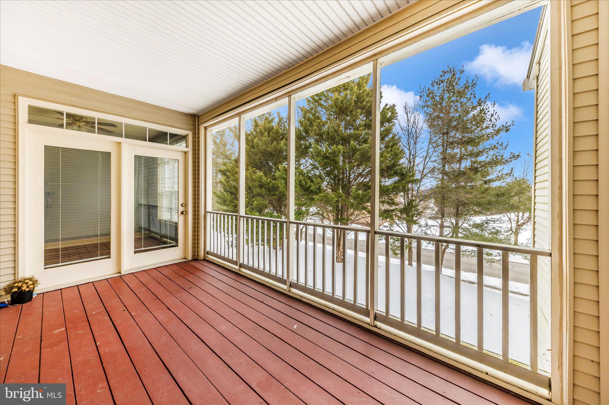 WAVERLY WOODS - Residential