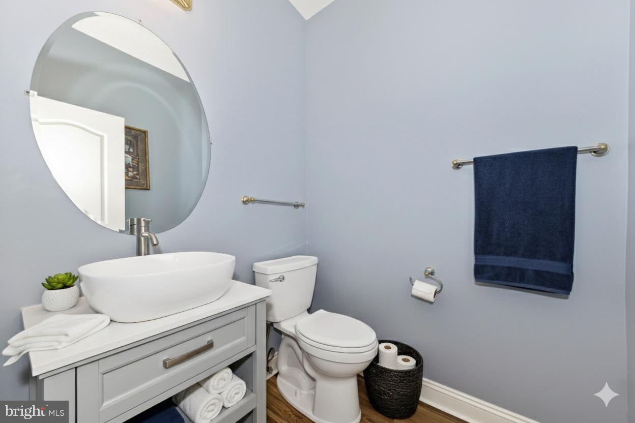 WAVERLY WOODS - Residential