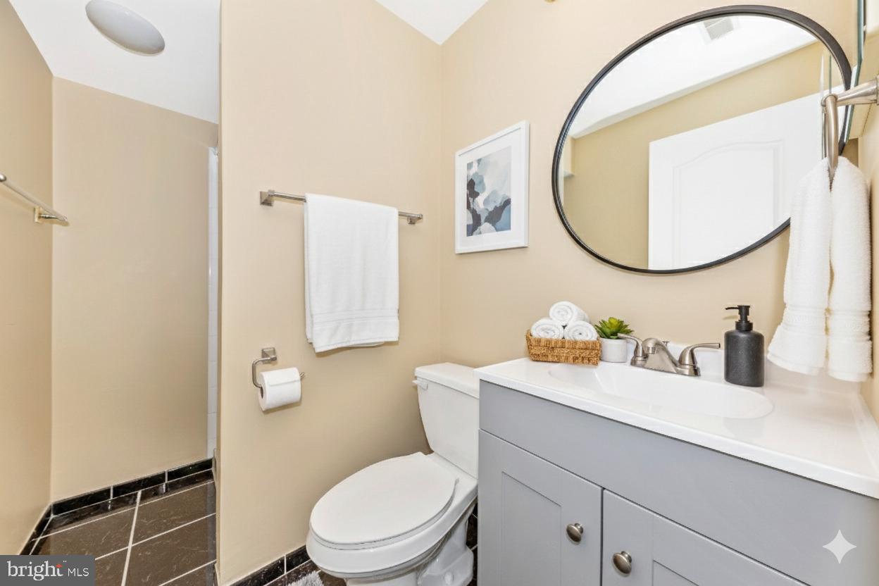 WAVERLY WOODS - Residential