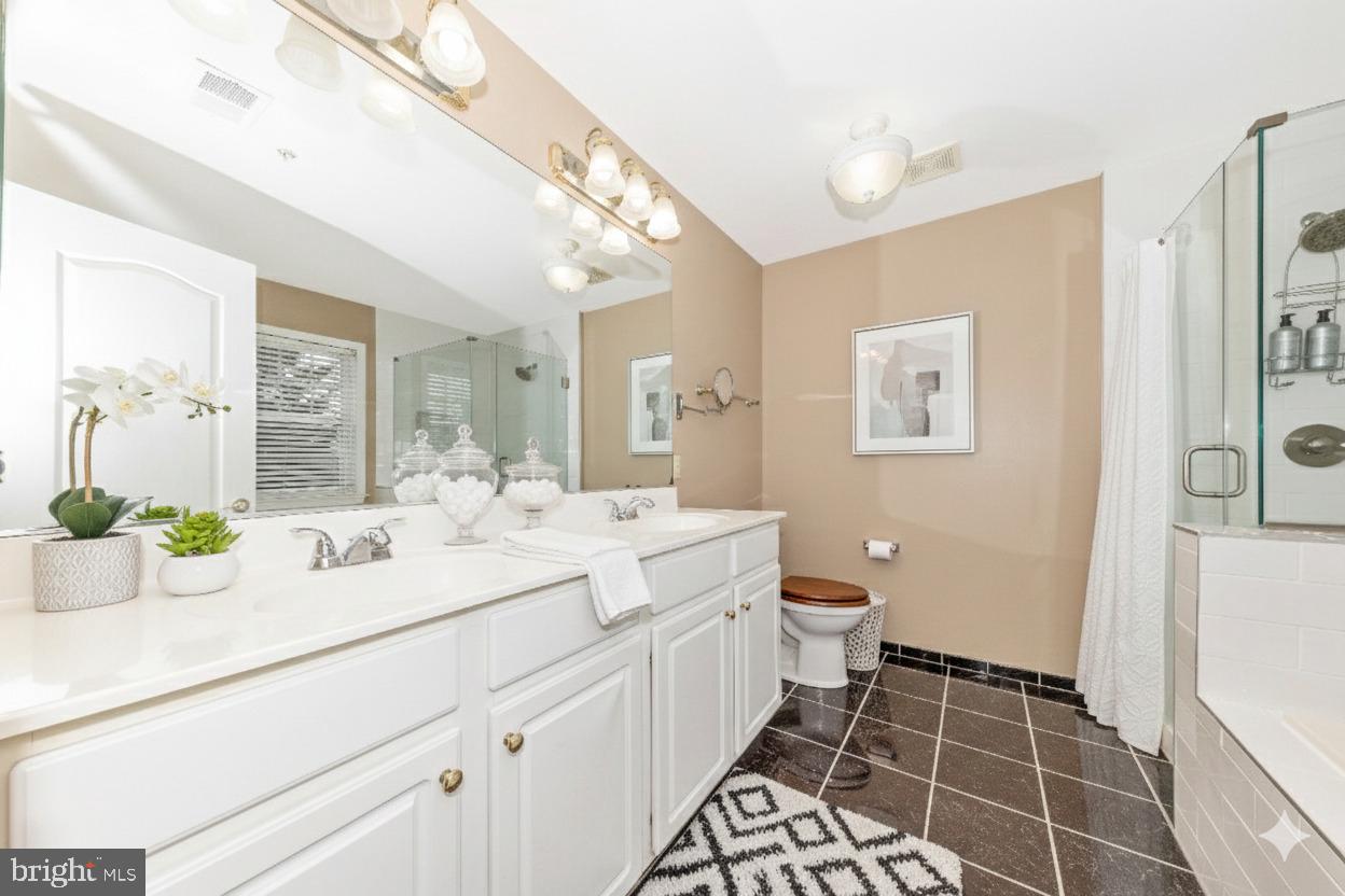 WAVERLY WOODS - Residential