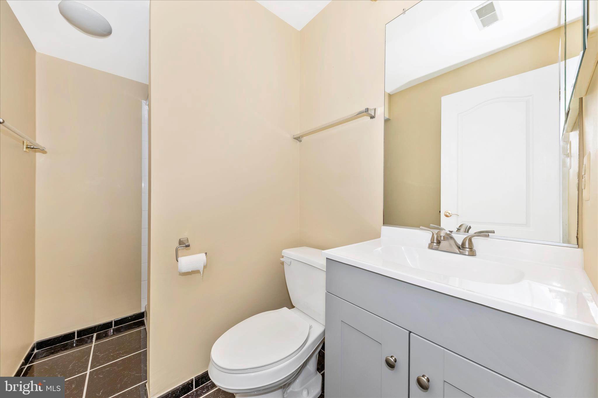 WAVERLY WOODS - Residential