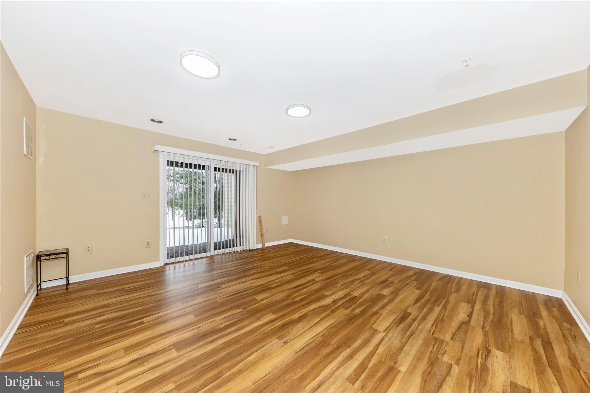 WAVERLY WOODS - Residential