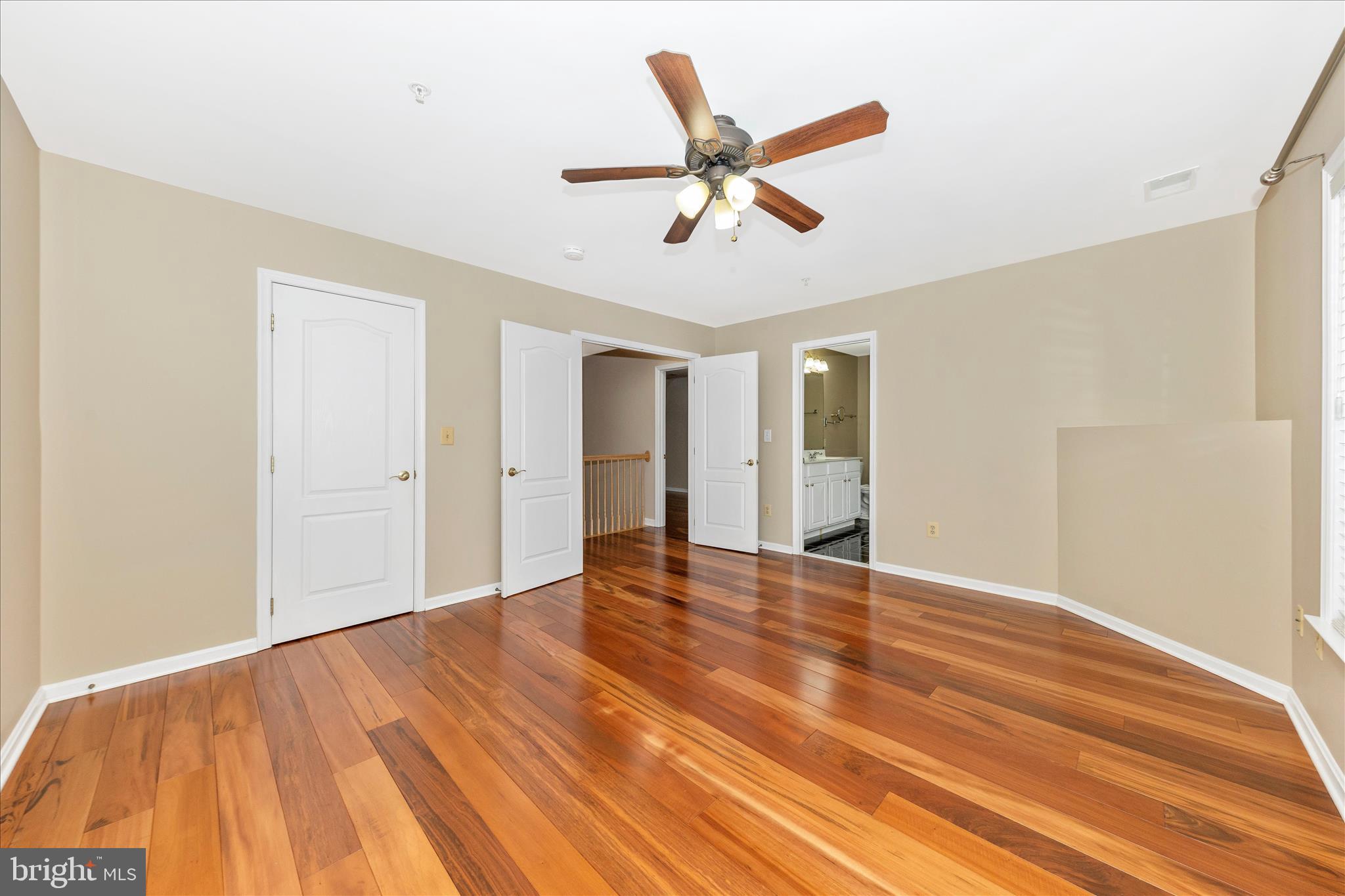 WAVERLY WOODS - Residential