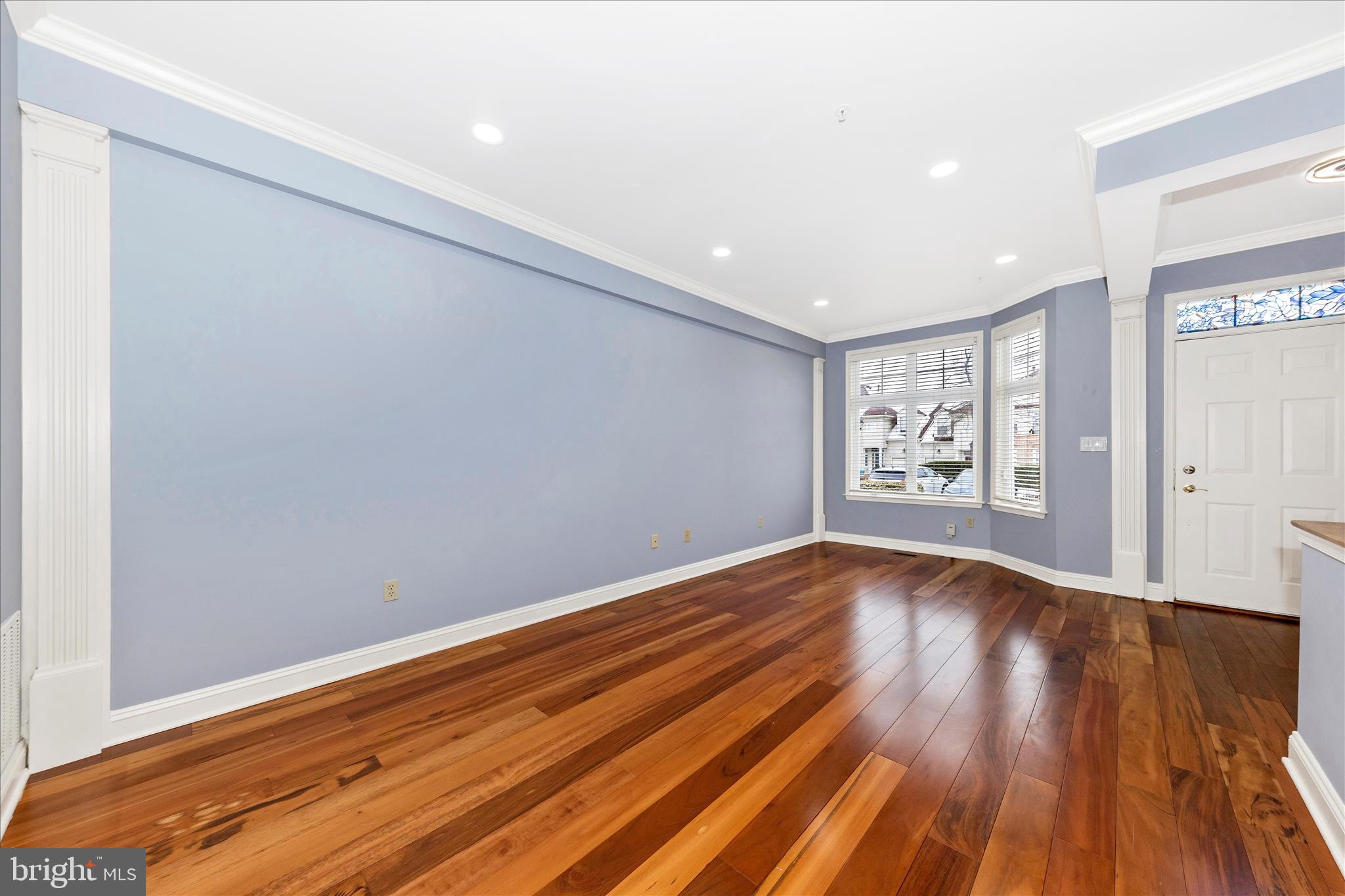 WAVERLY WOODS - Residential