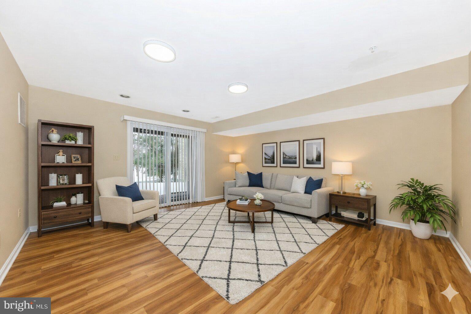 WAVERLY WOODS - Residential