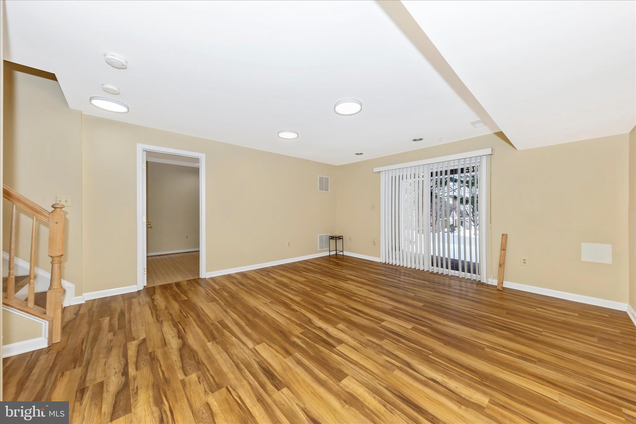 WAVERLY WOODS - Residential