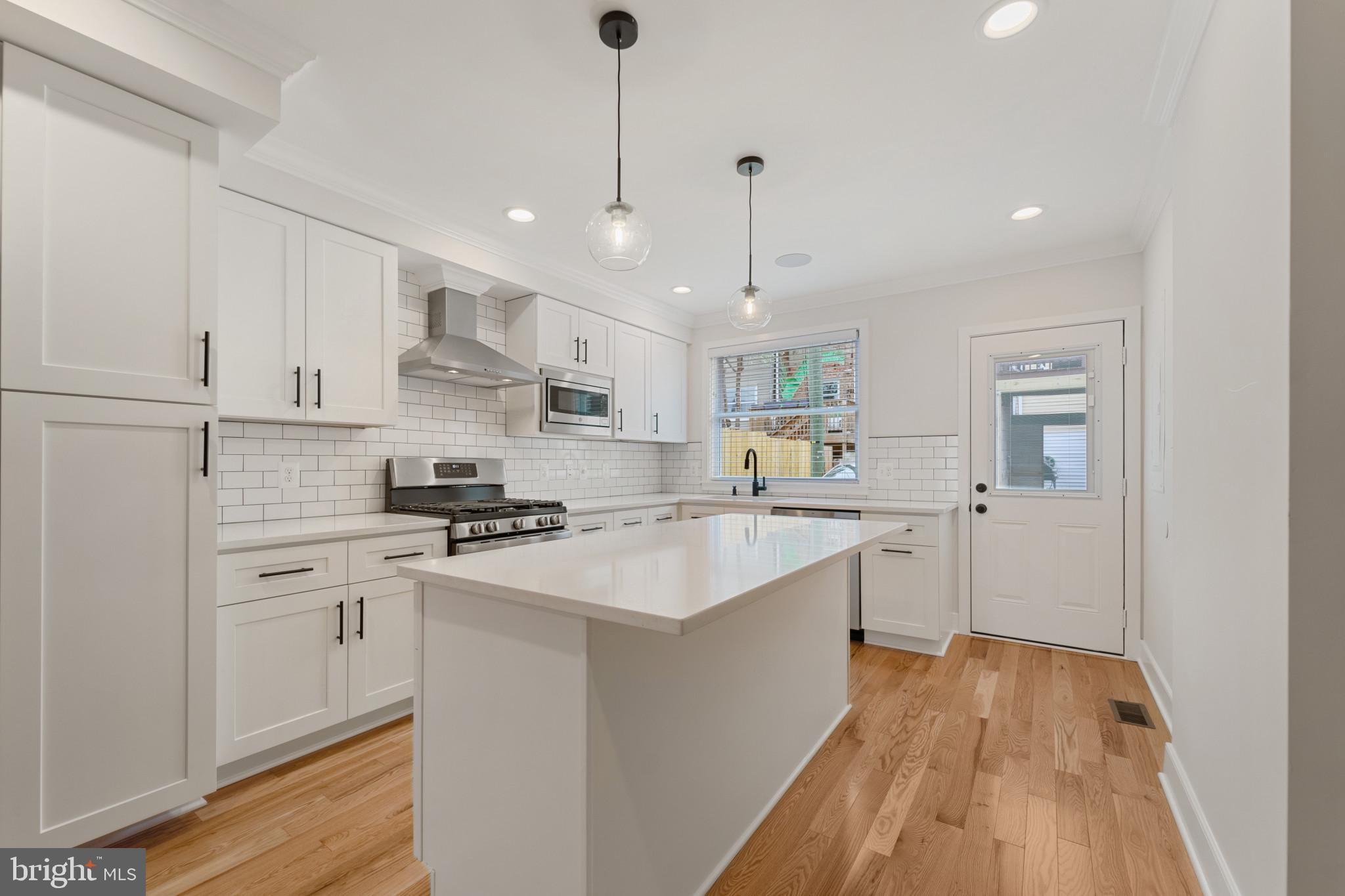 CANTON - Residential