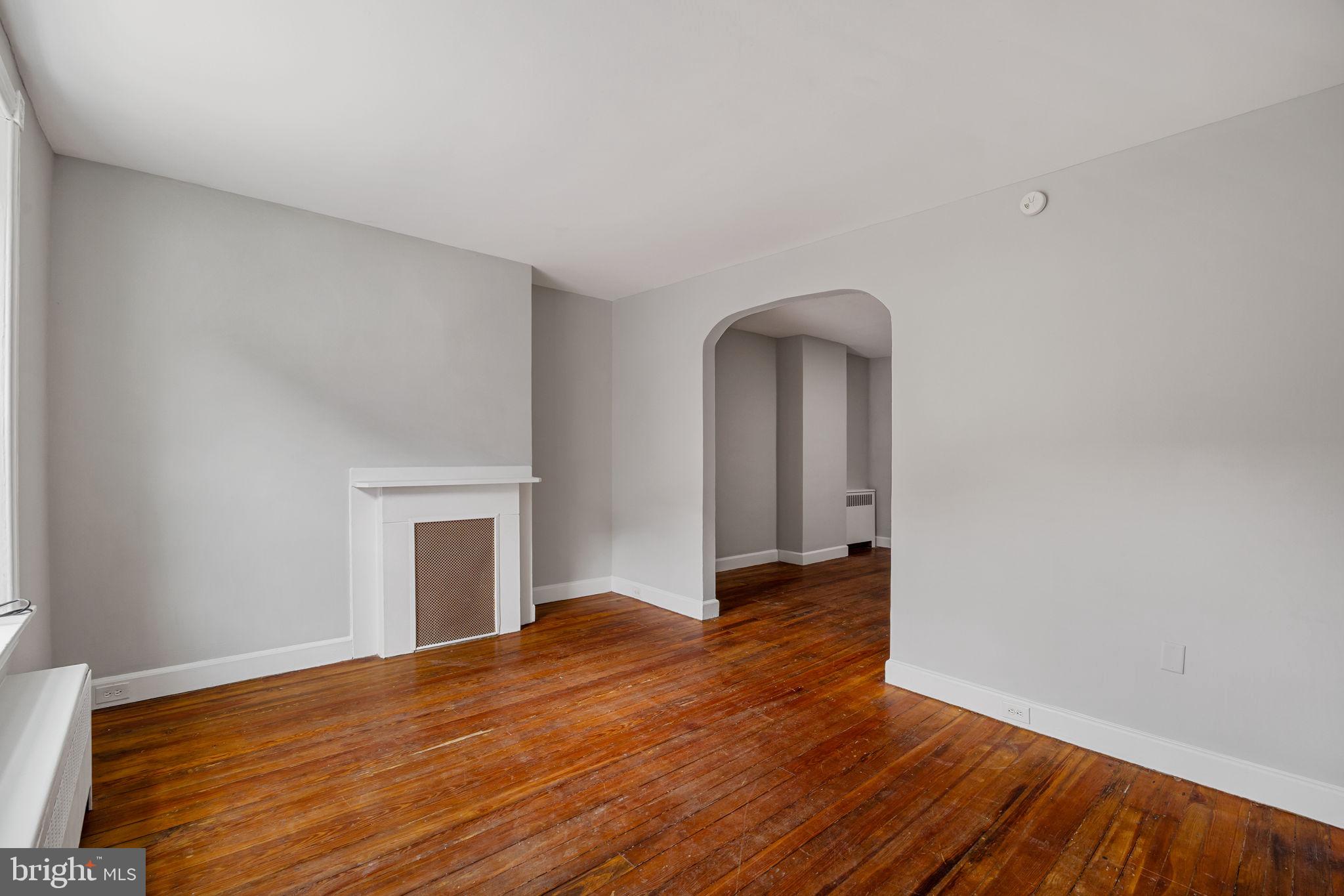 213 DAWSON STREET