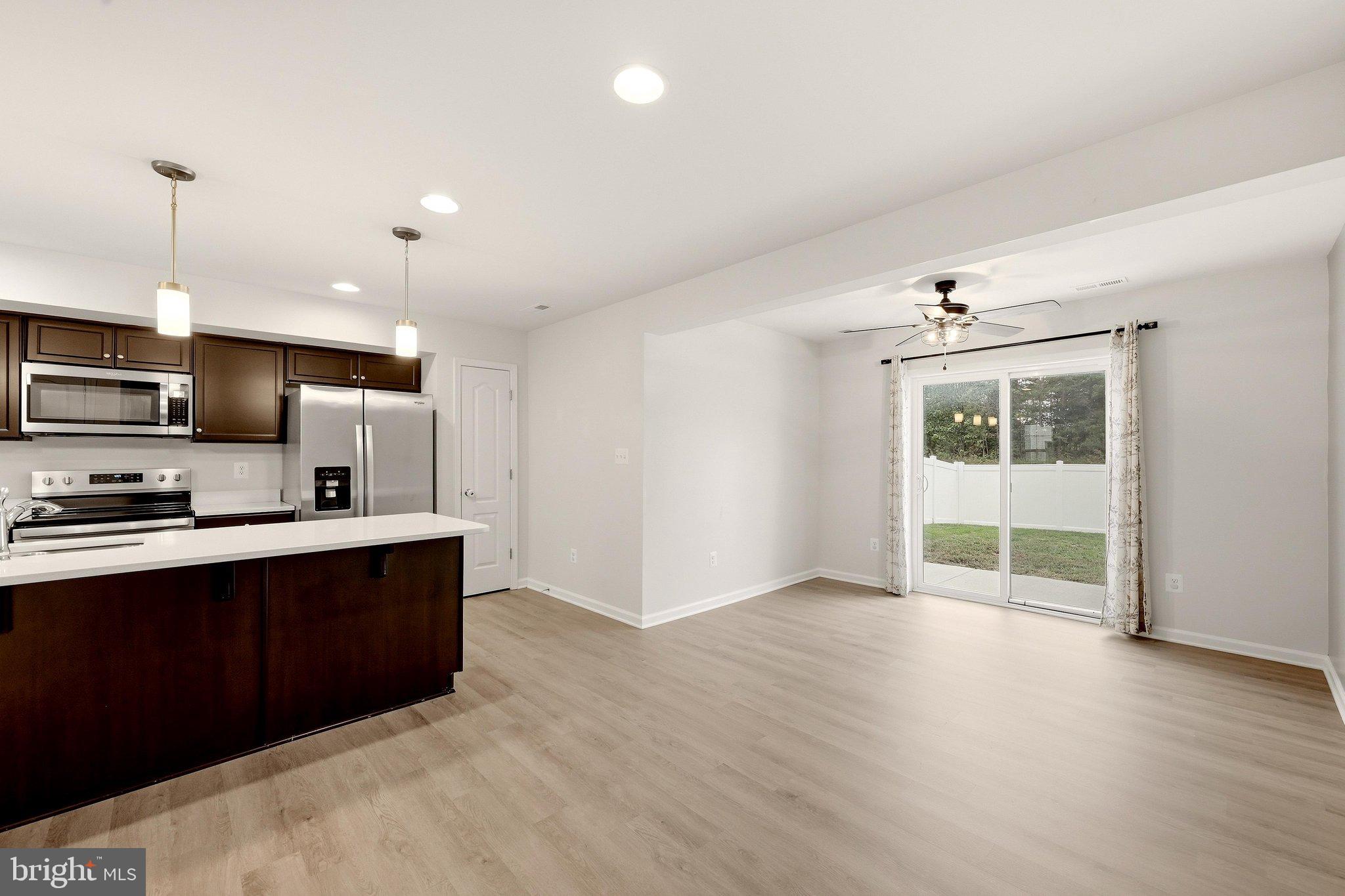 24 LOBLOLLY DRIVE