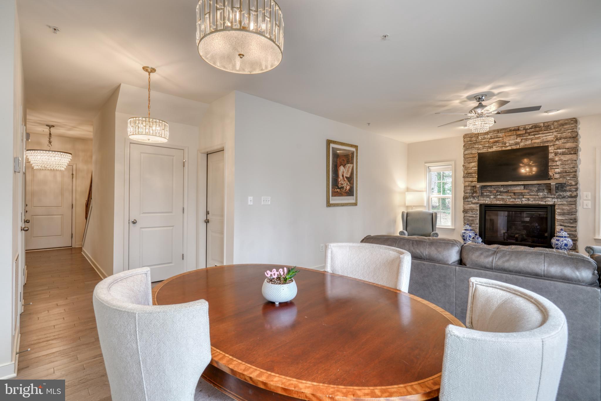 JARRETTSVILLE - Residential