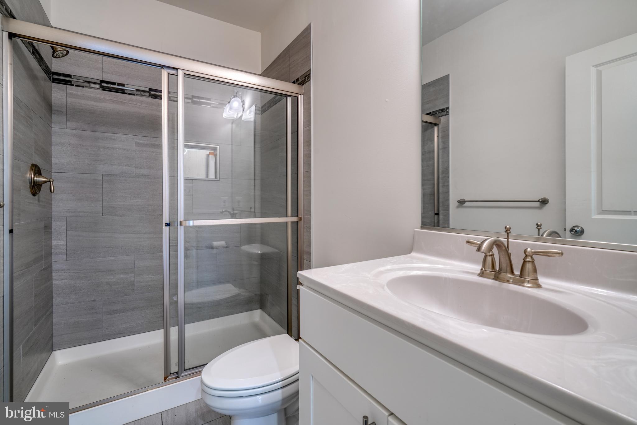 JARRETTSVILLE - Residential