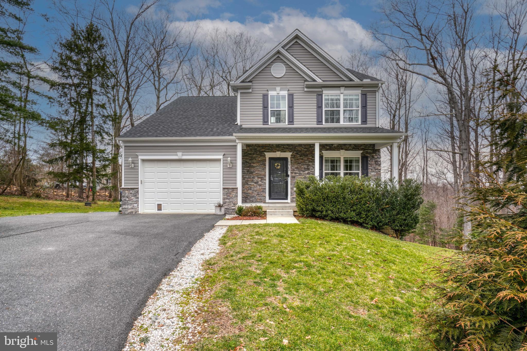 JARRETTSVILLE - Residential