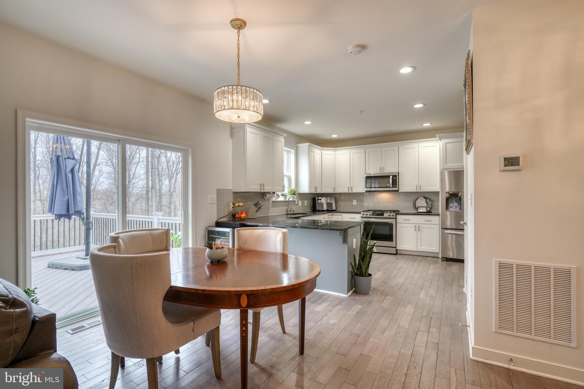 JARRETTSVILLE - Residential