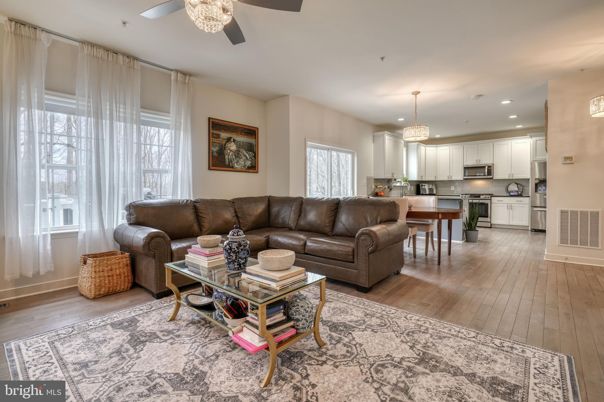 JARRETTSVILLE - Residential