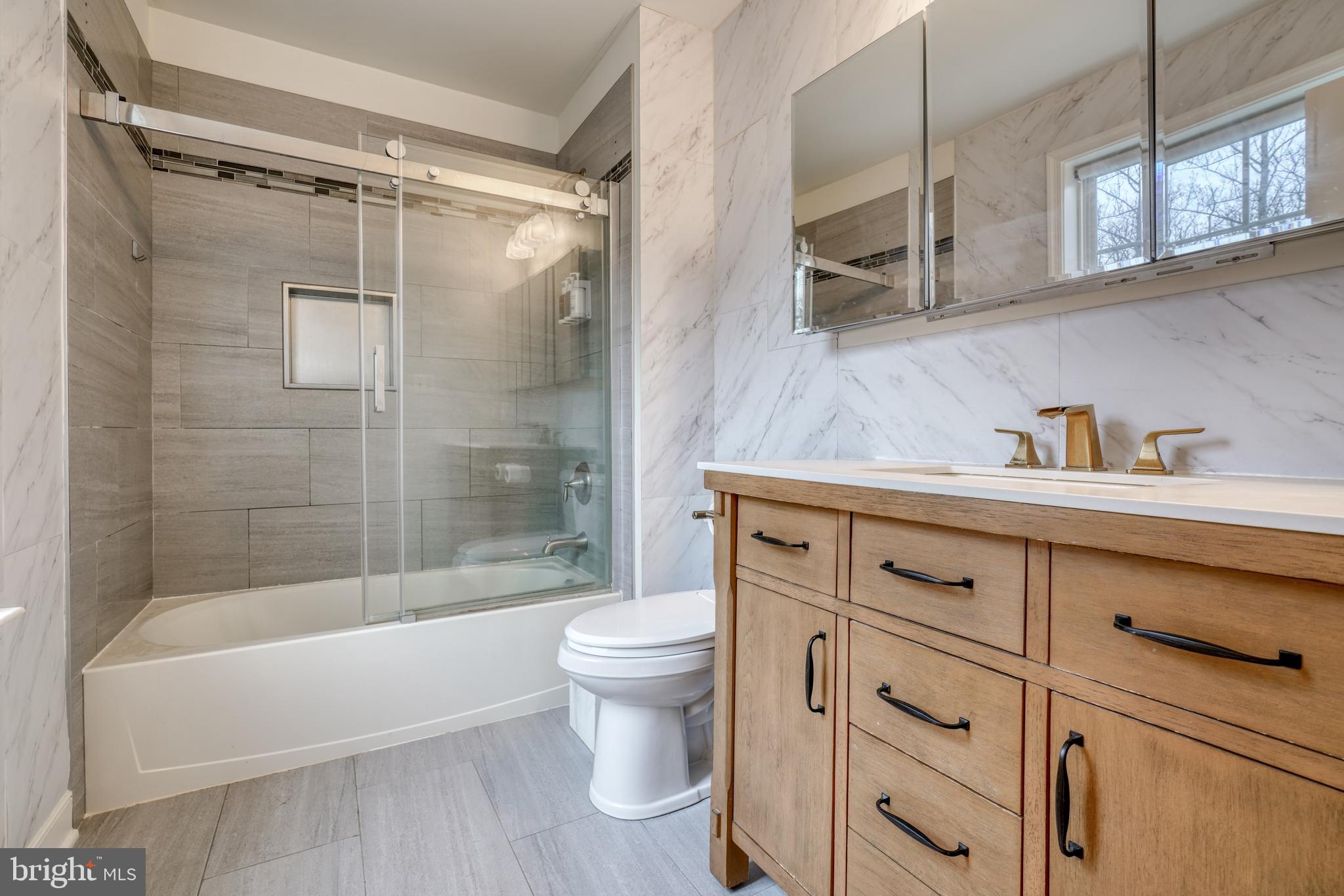 JARRETTSVILLE - Residential