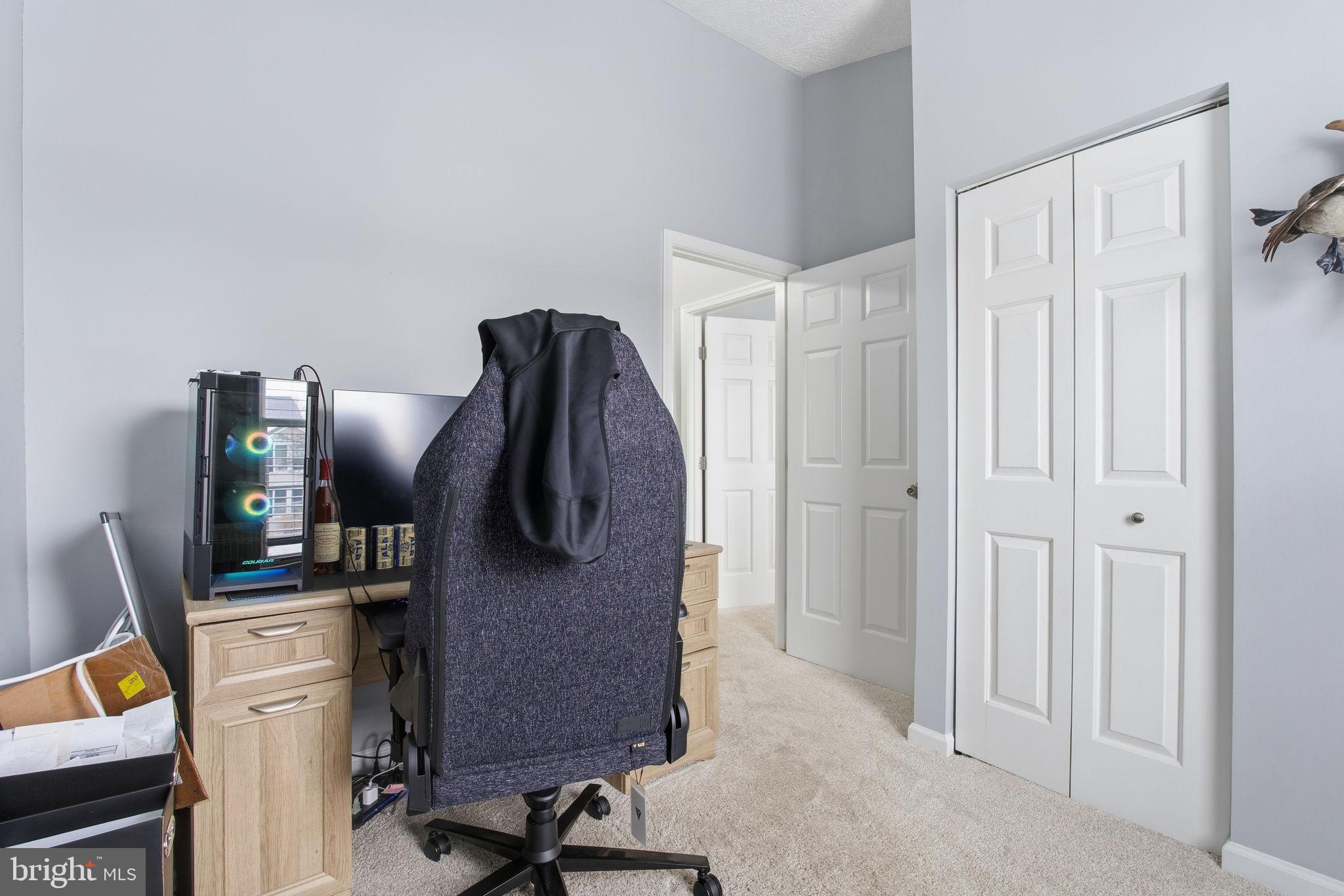 SENECA HARBOR - Residential Lease