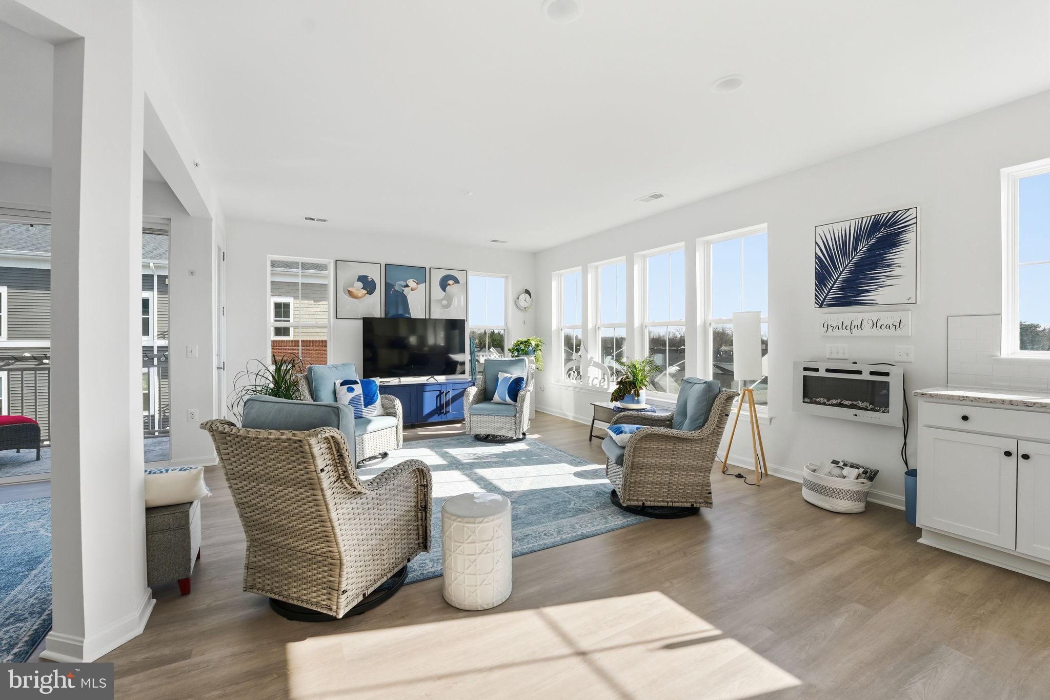 3720 HAVERTILL LANE 407