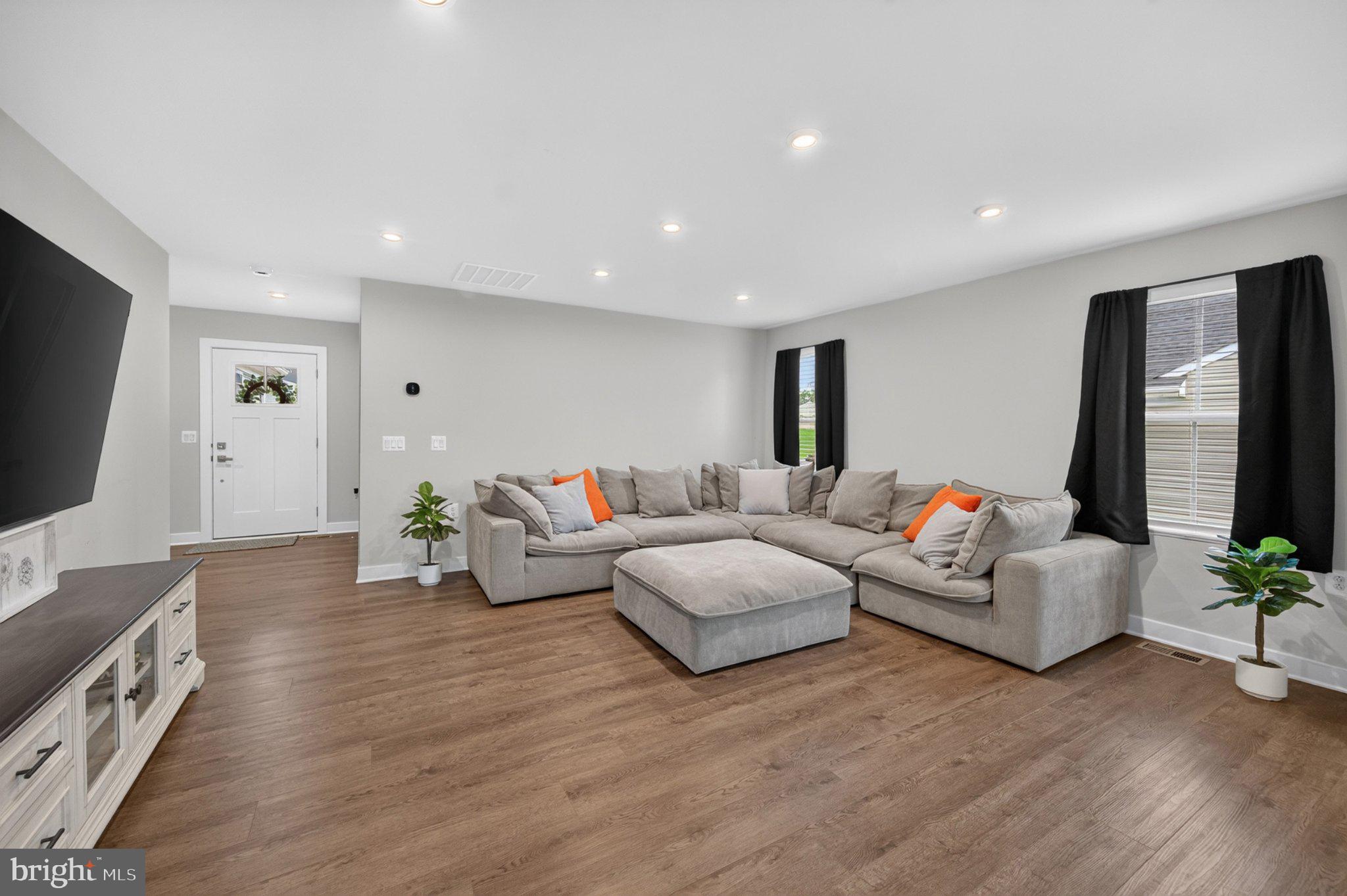 292 HYDRO ROAD