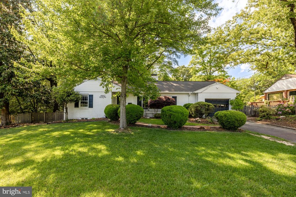 Photo of 4112 Downing Street, ANNANDALE, VA 22003 (MLS # VAFX2309232)