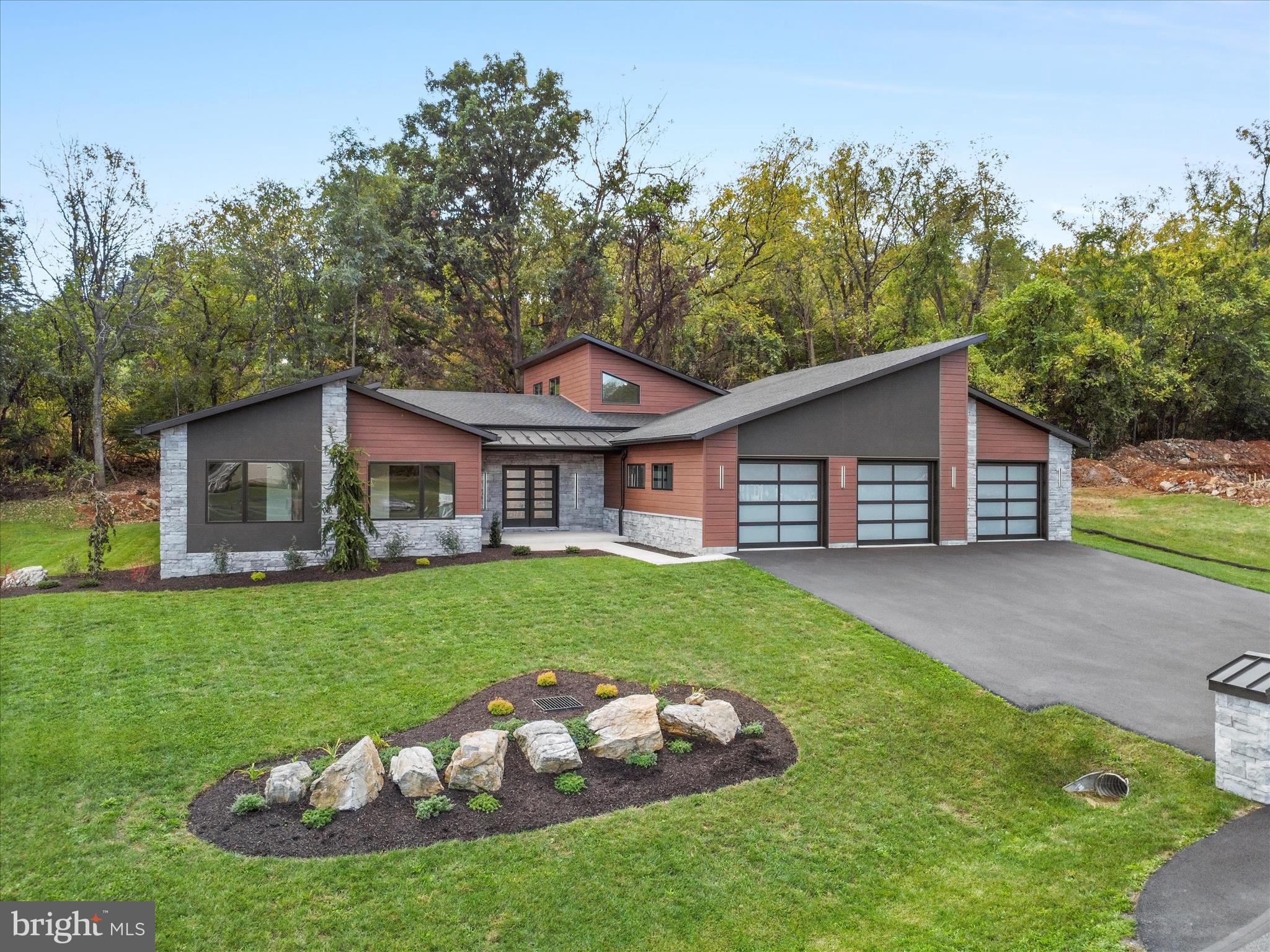 FALLING SPRING ESTATES - Residential