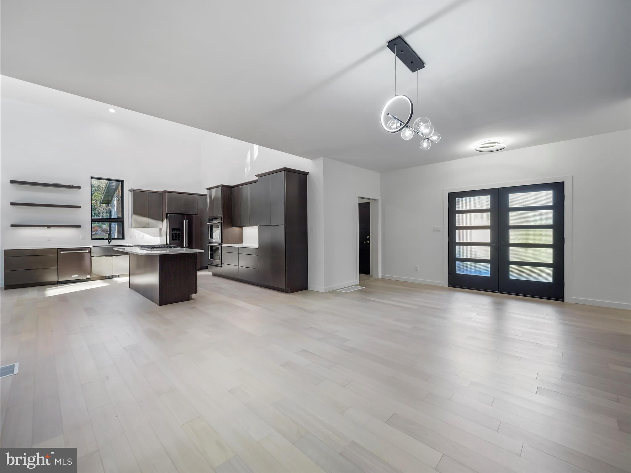 FALLING SPRING ESTATES - Residential