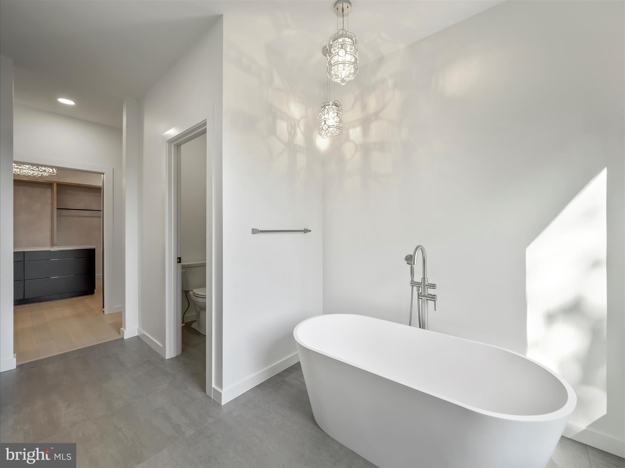 FALLING SPRING ESTATES - Residential