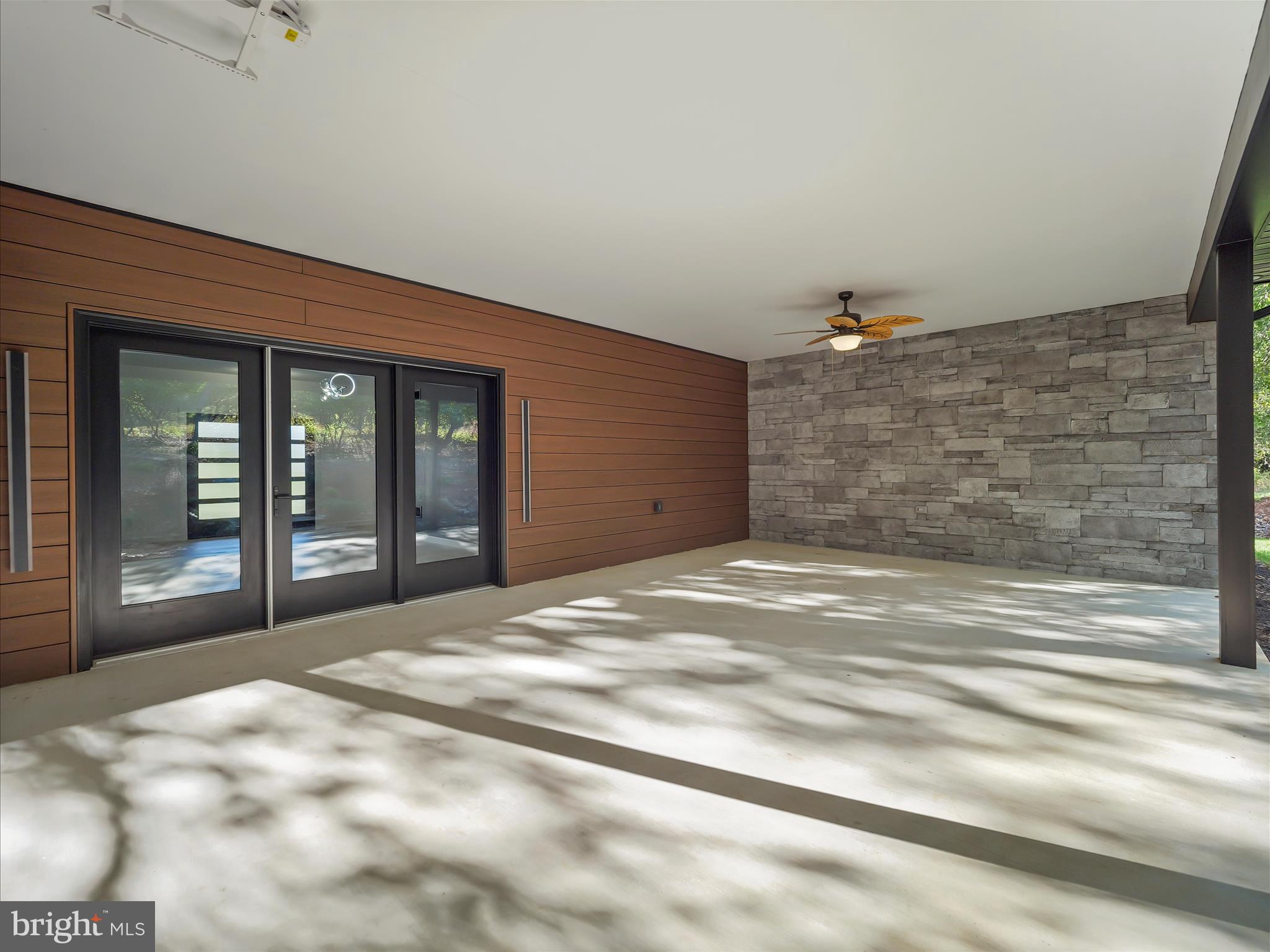 FALLING SPRING ESTATES - Residential