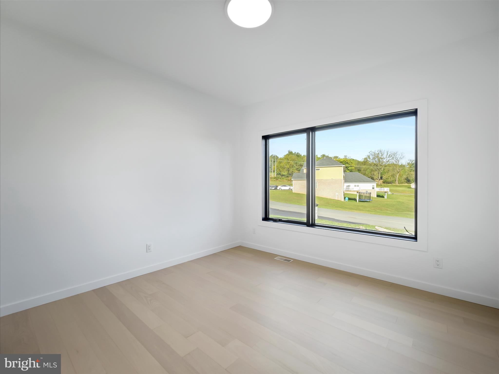 FALLING SPRING ESTATES - Residential