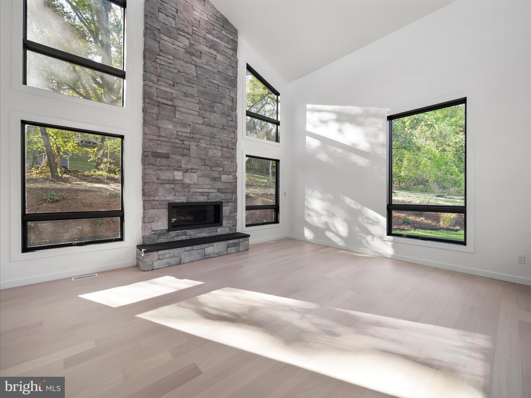 FALLING SPRING ESTATES - Residential