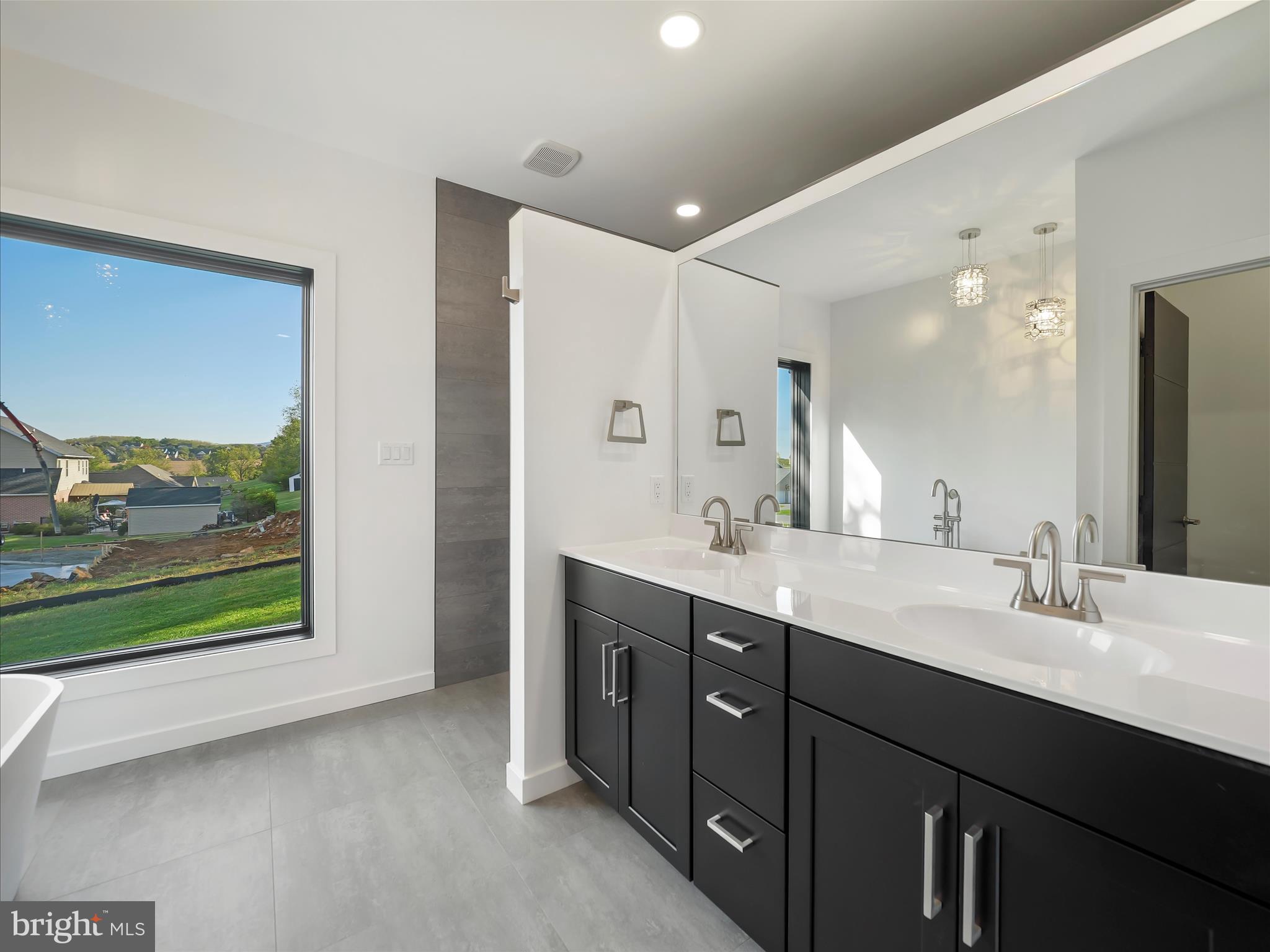 FALLING SPRING ESTATES - Residential