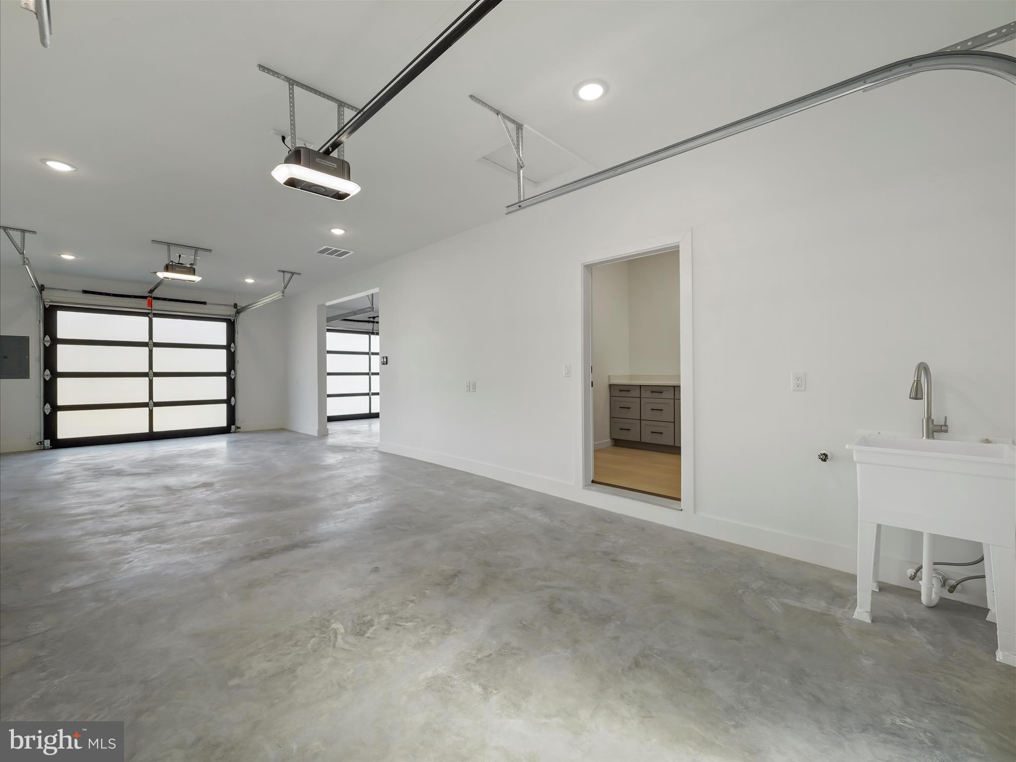 FALLING SPRING ESTATES - Residential