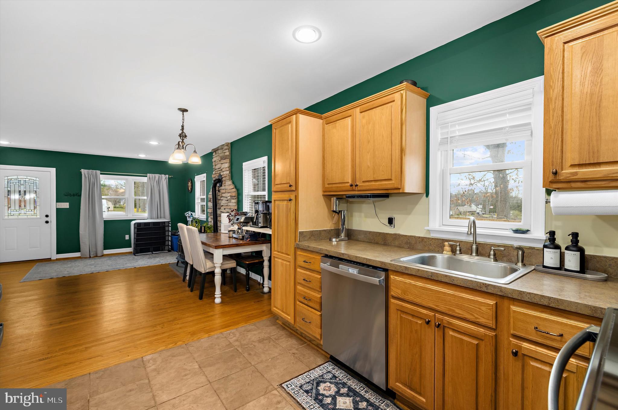 ELVATON ACRES - Residential