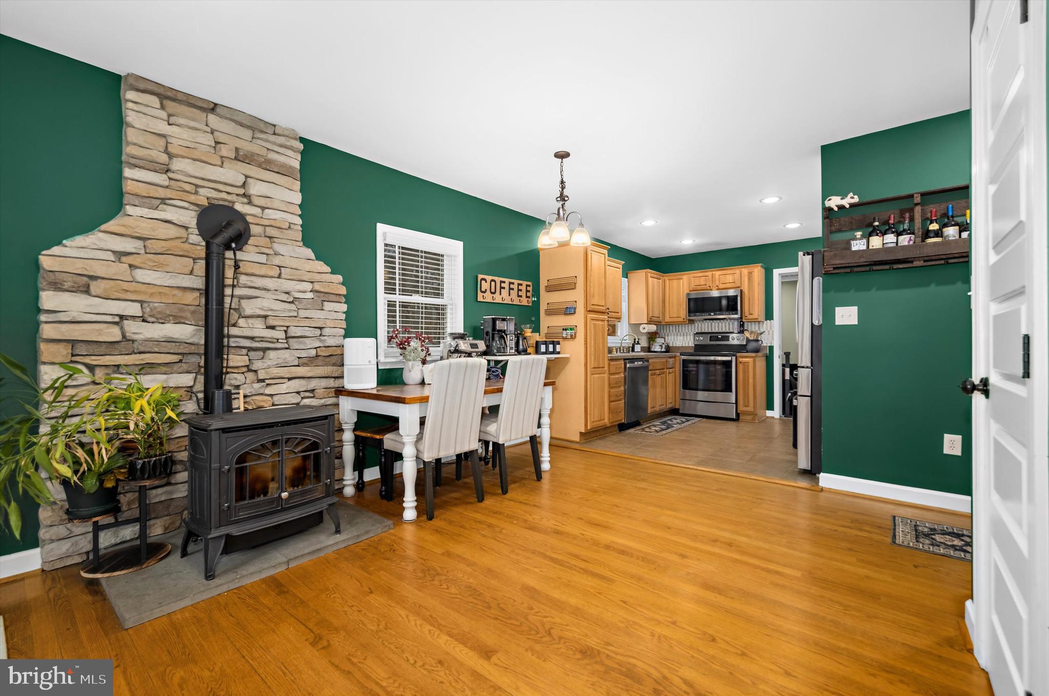 ELVATON ACRES - Residential