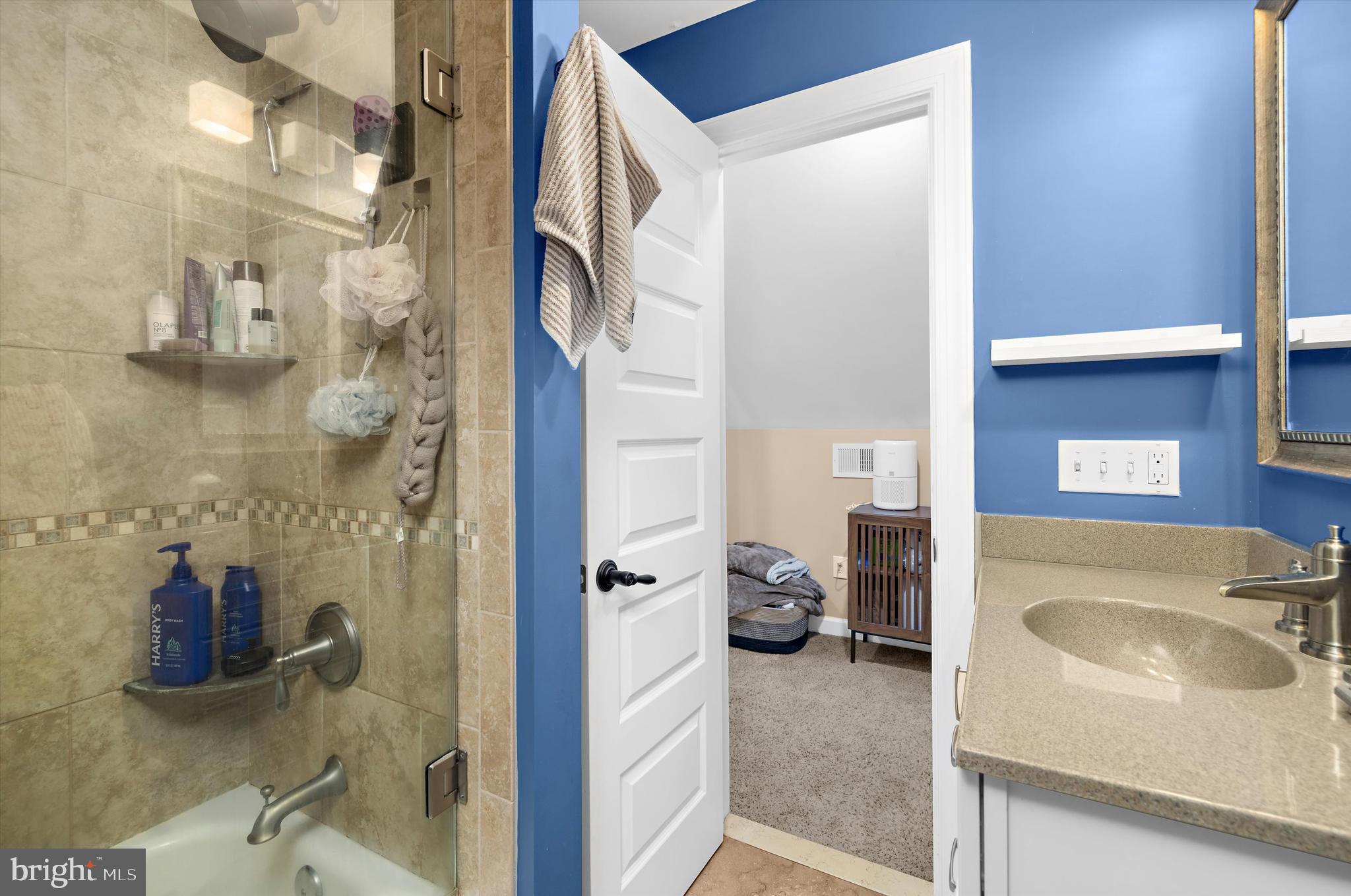 ELVATON ACRES - Residential