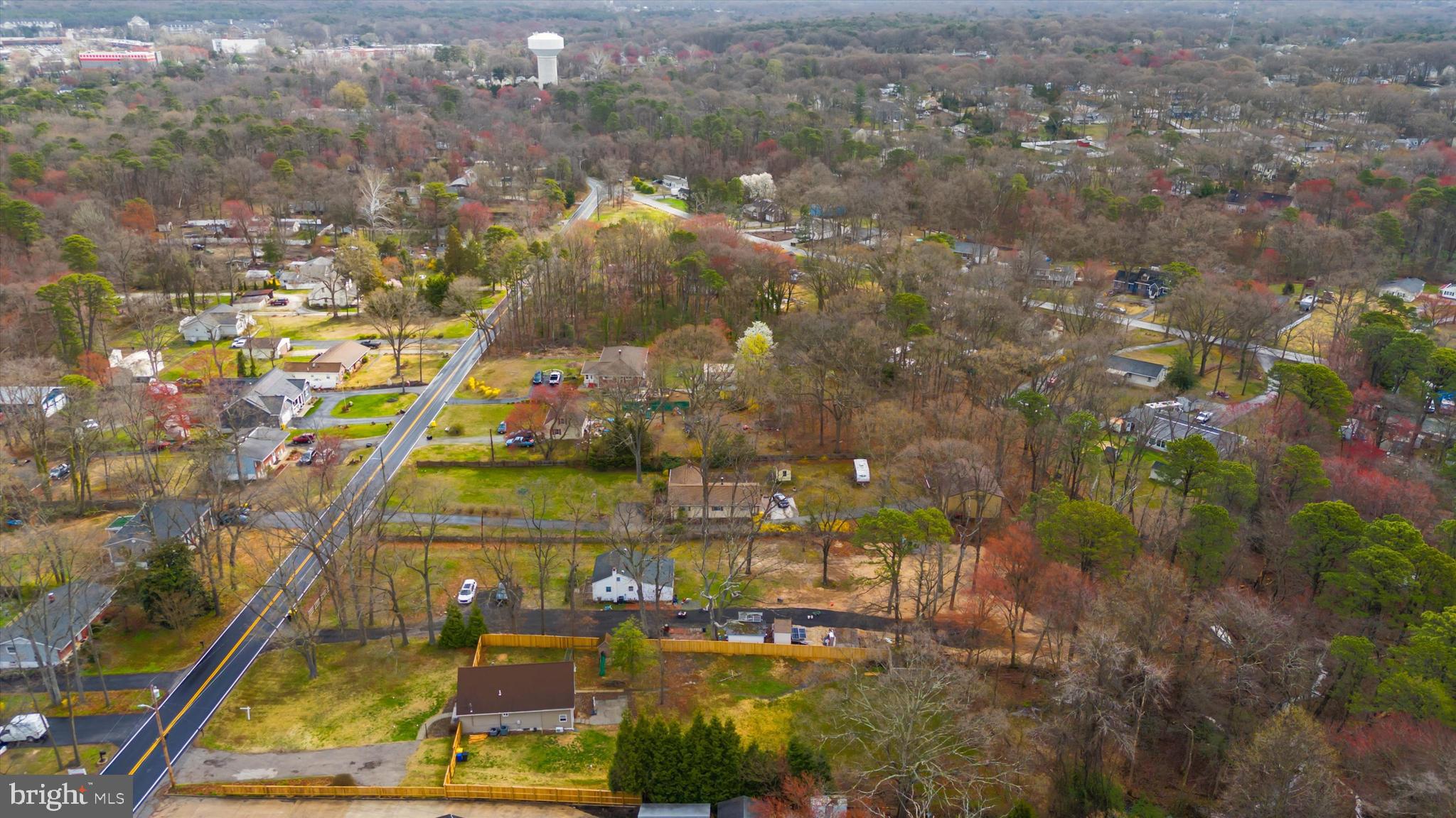 ELVATON ACRES - Residential