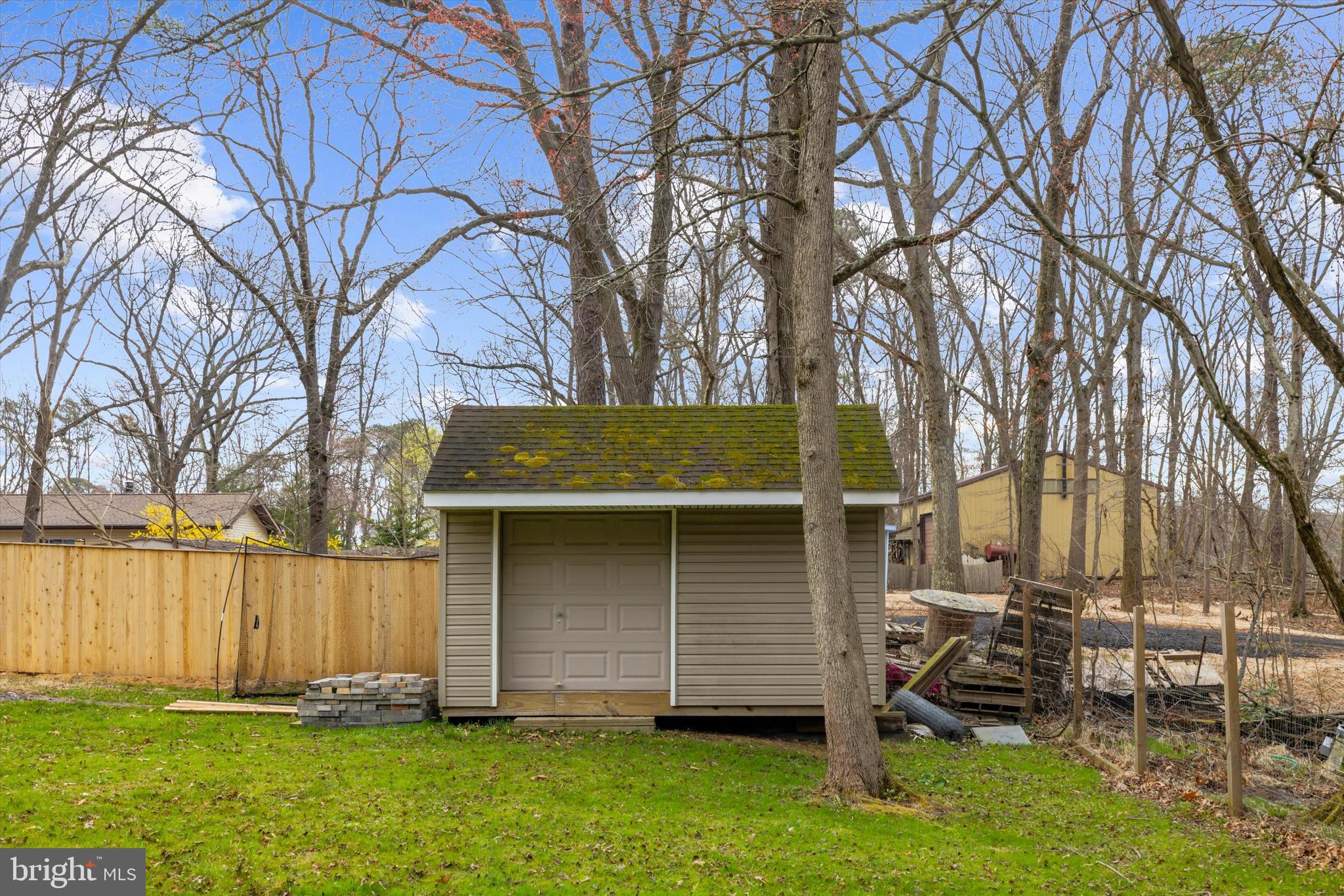 ELVATON ACRES - Residential