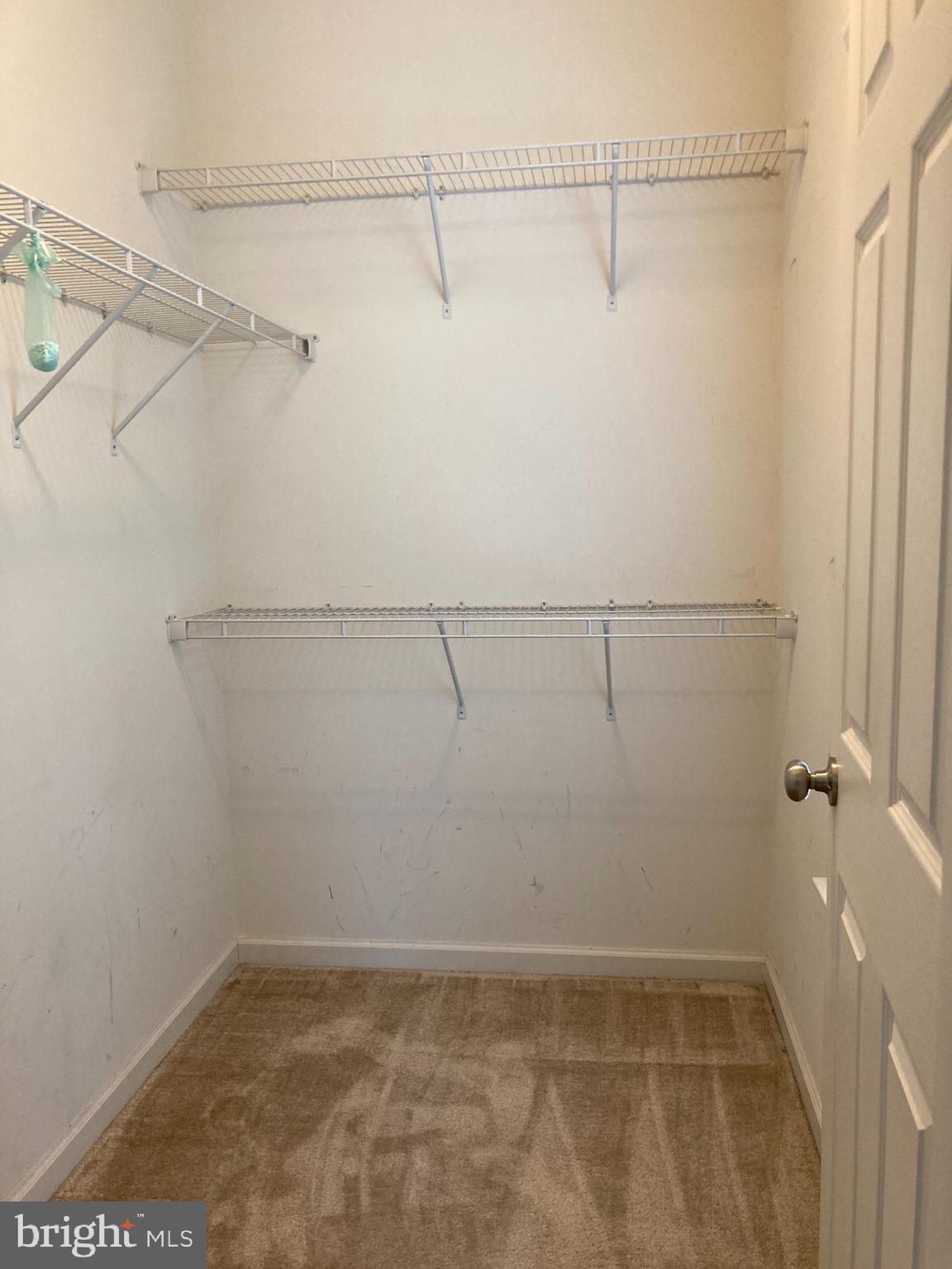 POTOMAC CLUB - Residential Lease