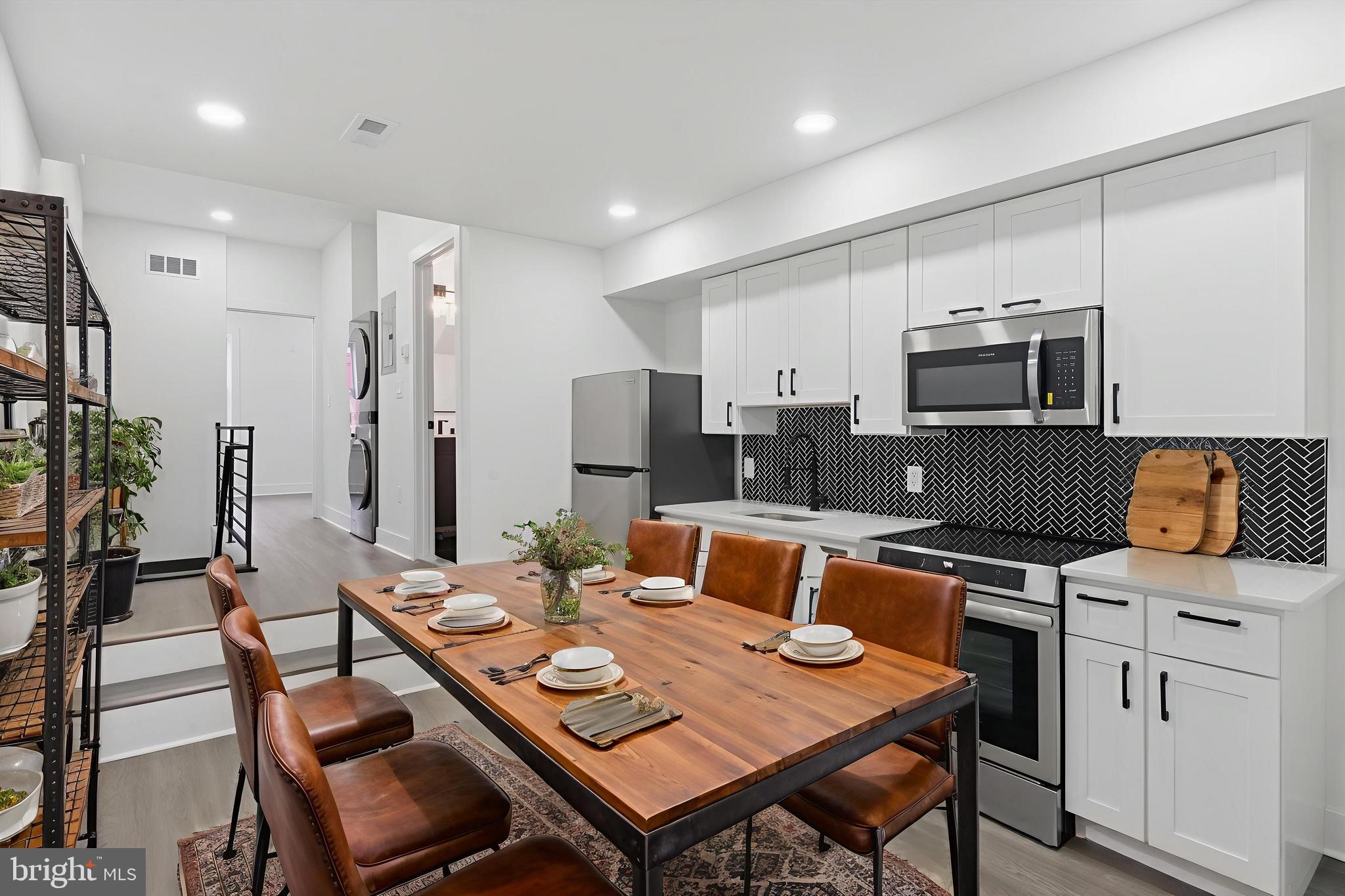 HARTRANFT - Residential Income