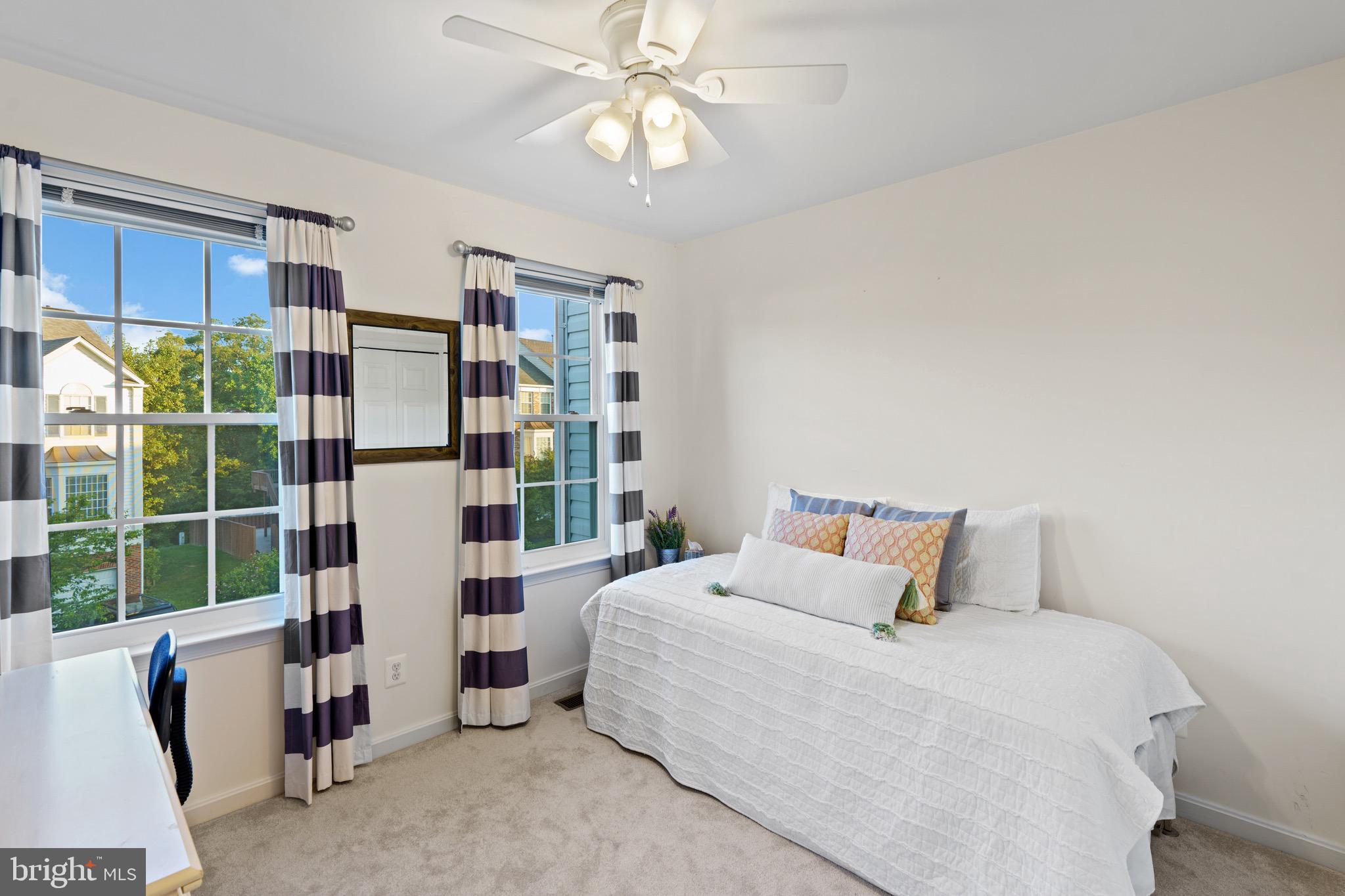 RIDGELEIGH - Residential