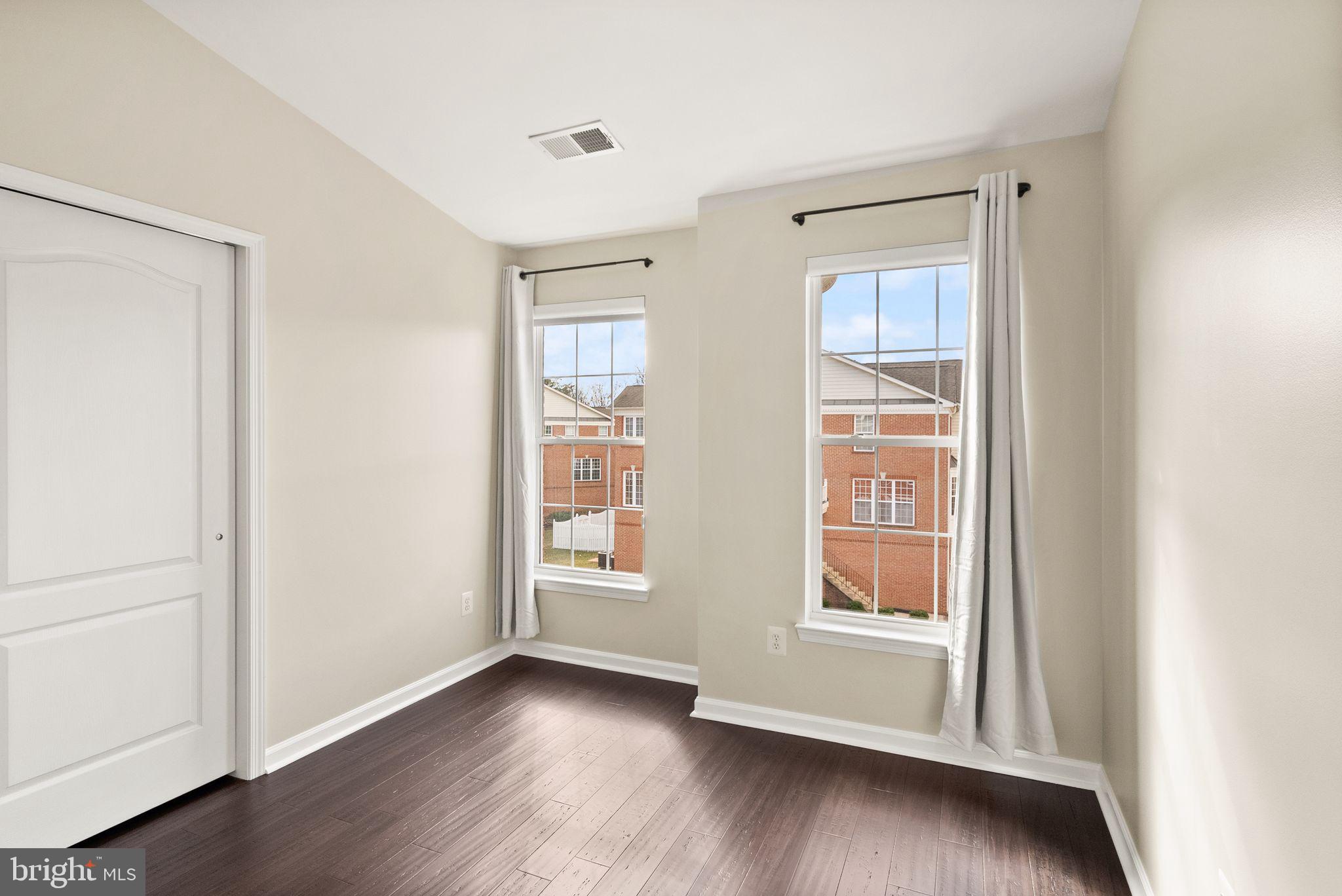 BELMONT COUNTRY CLUB - Residential