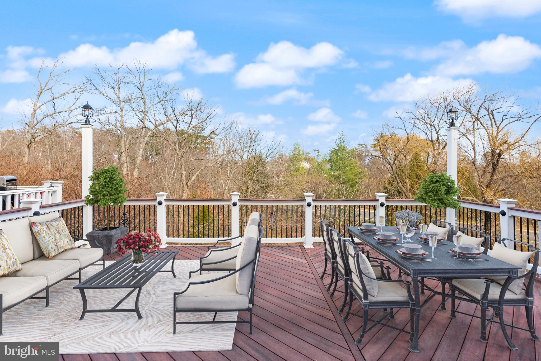 BELMONT COUNTRY CLUB - Residential