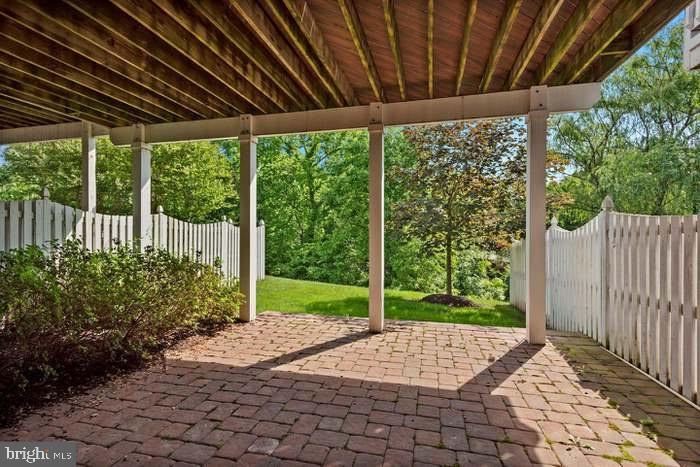 BELMONT COUNTRY CLUB - Residential