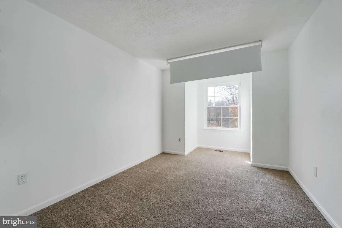 HOMELAND SUB - Residential